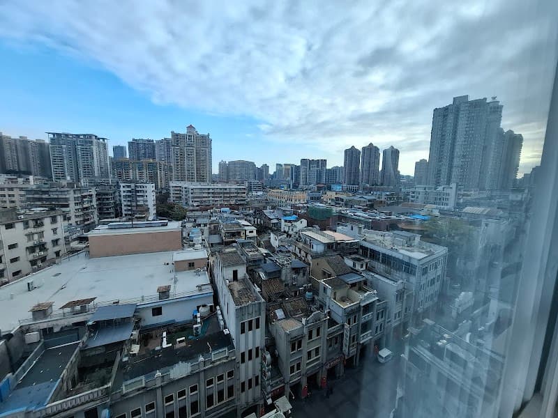 Holiday Inn Guangzhou Shifu, an IHG Hotel