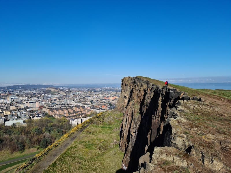 Holyrood Park & Salisbury Crags Walk