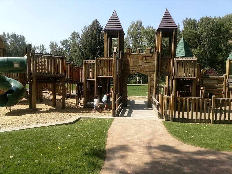 Hop Porter Park & Big Wood River (Hailey)