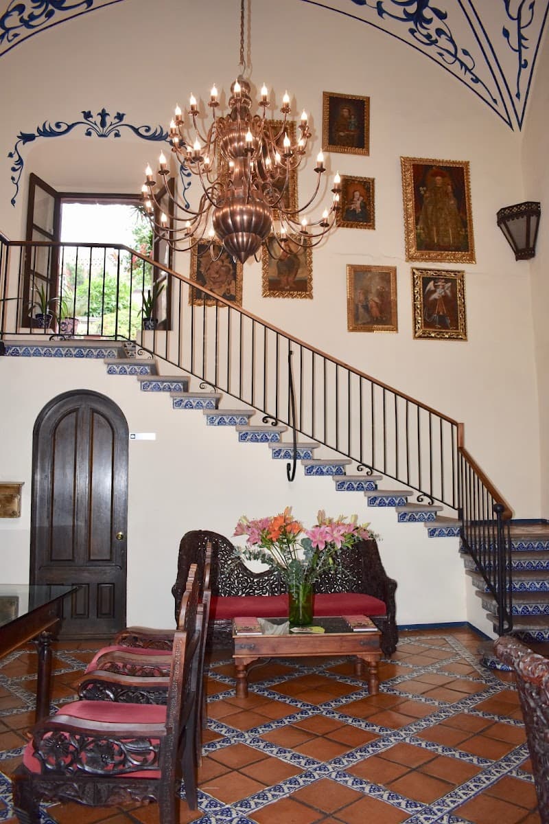 Hotel Casa Rosada