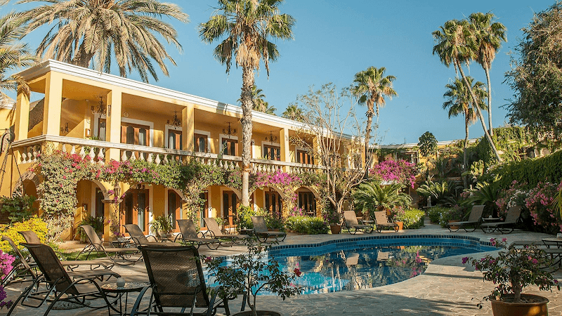 Hotel El Encanto Inn & Suites