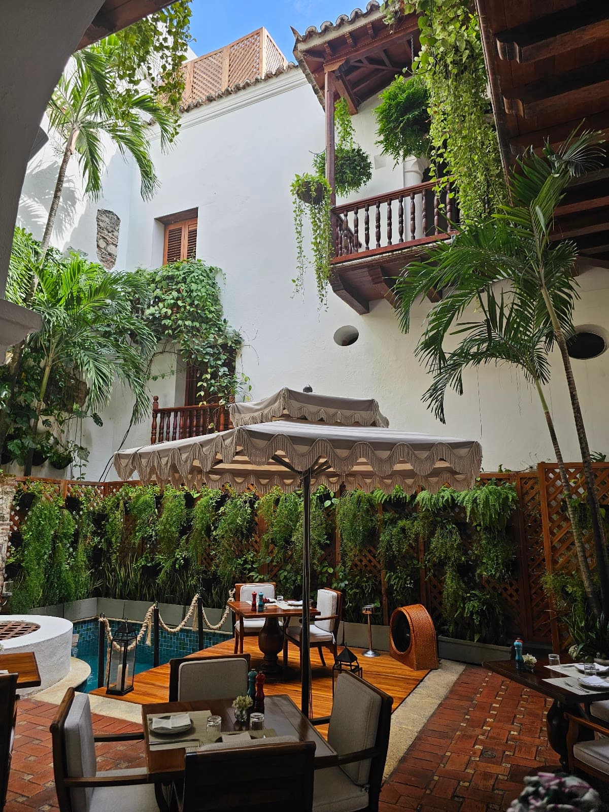 Hotel in Old City (Walled City District)