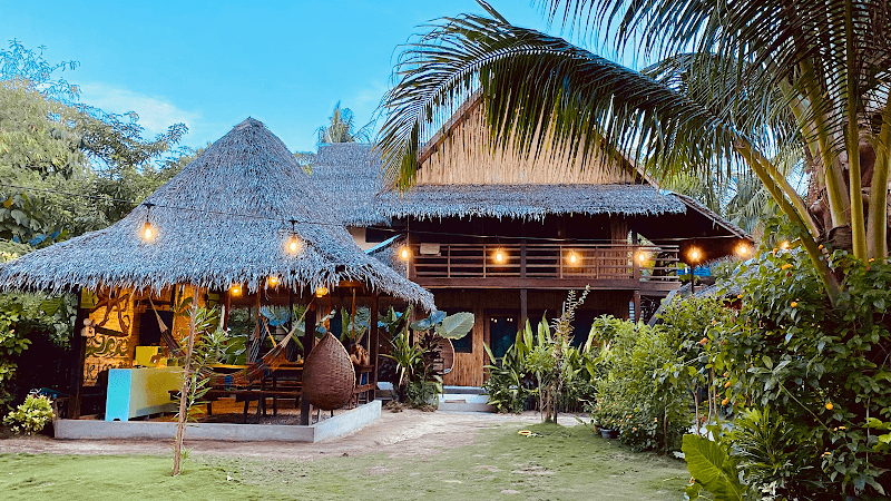 Ilakai Hostel & Suites