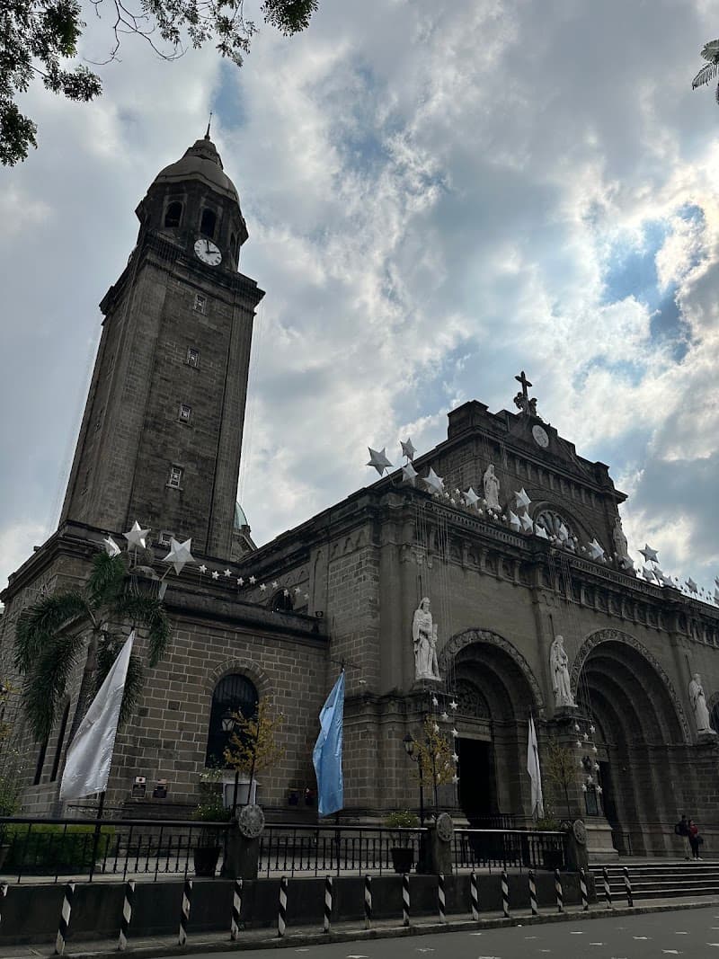 Intramuros Walking (Fort Santiago & Plaza de Roma)