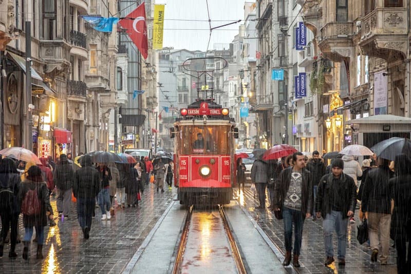Istiklal Avenue & Flower Passage