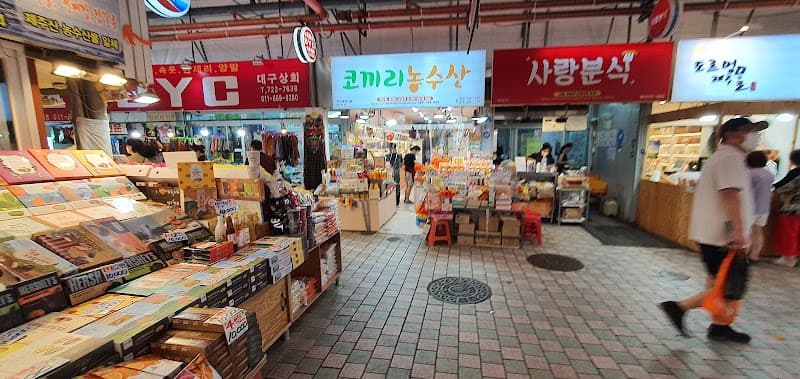Jeju Dongmun Traditional Market (Evening Explore)