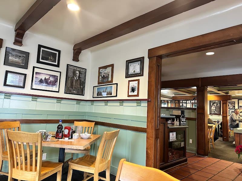 Joe's Place Paso Robles (Hearty Breakfast)
