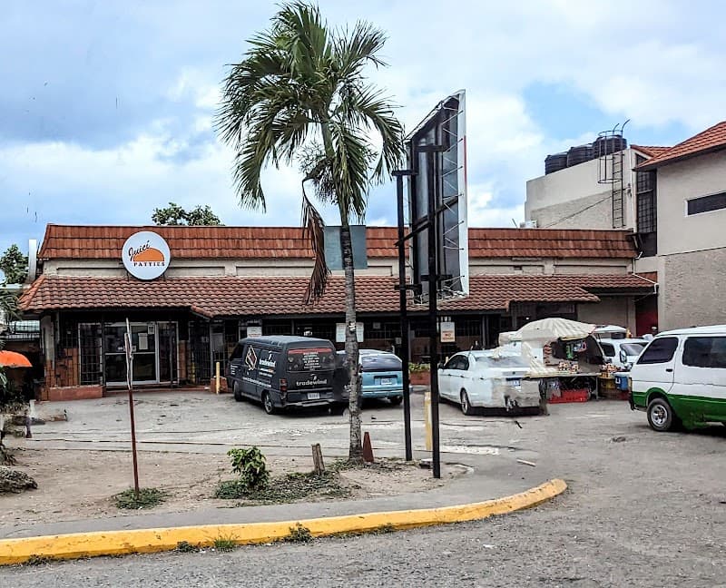 Juici Patties (Ocho Rios)
