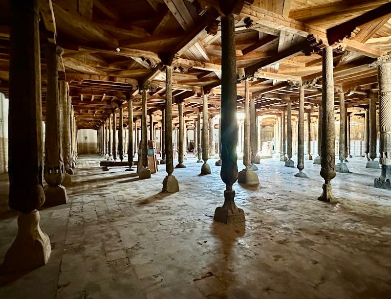 Juma Mosque (Friday Mosque)
