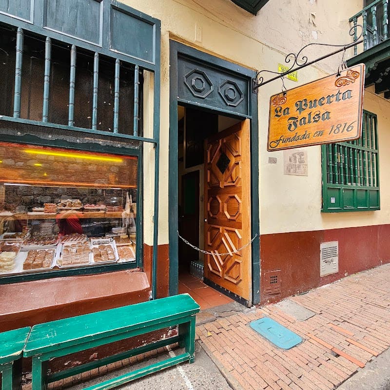 La Puerta Falsa Clone (local bandeja spot)