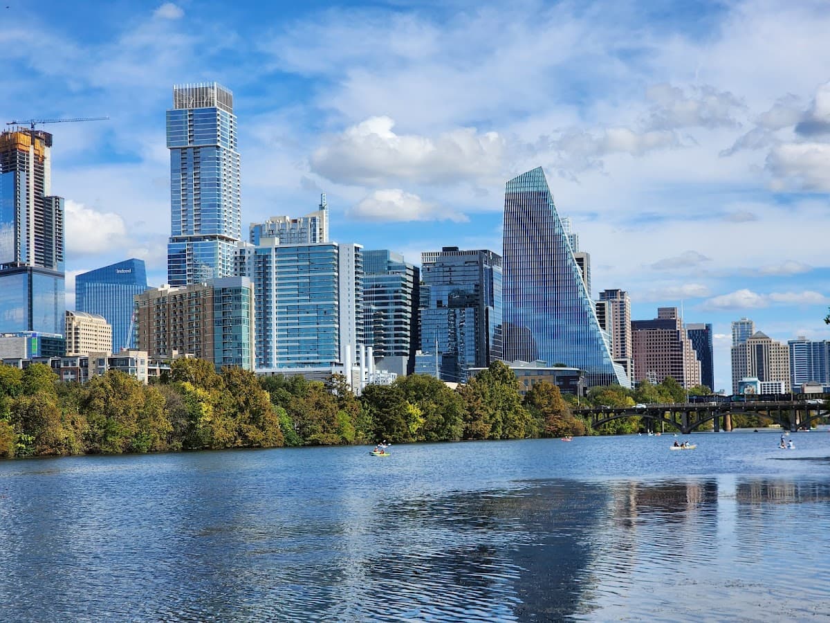 Lady Bird Lake Hike-and-Bike Trail (Accessible Loop)