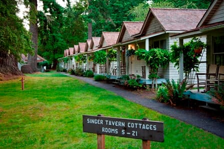 Lake Crescent Lodge