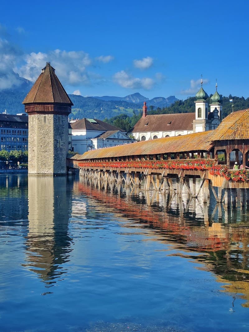 Lake Lucerne Promenade and Chapel Bridge