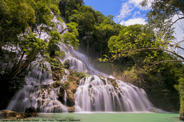 Lapopu Waterfall