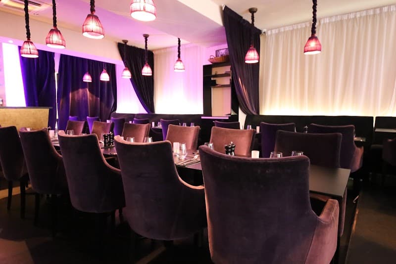Modern Minimal Paris: Halal Luxury & Hidden Gems