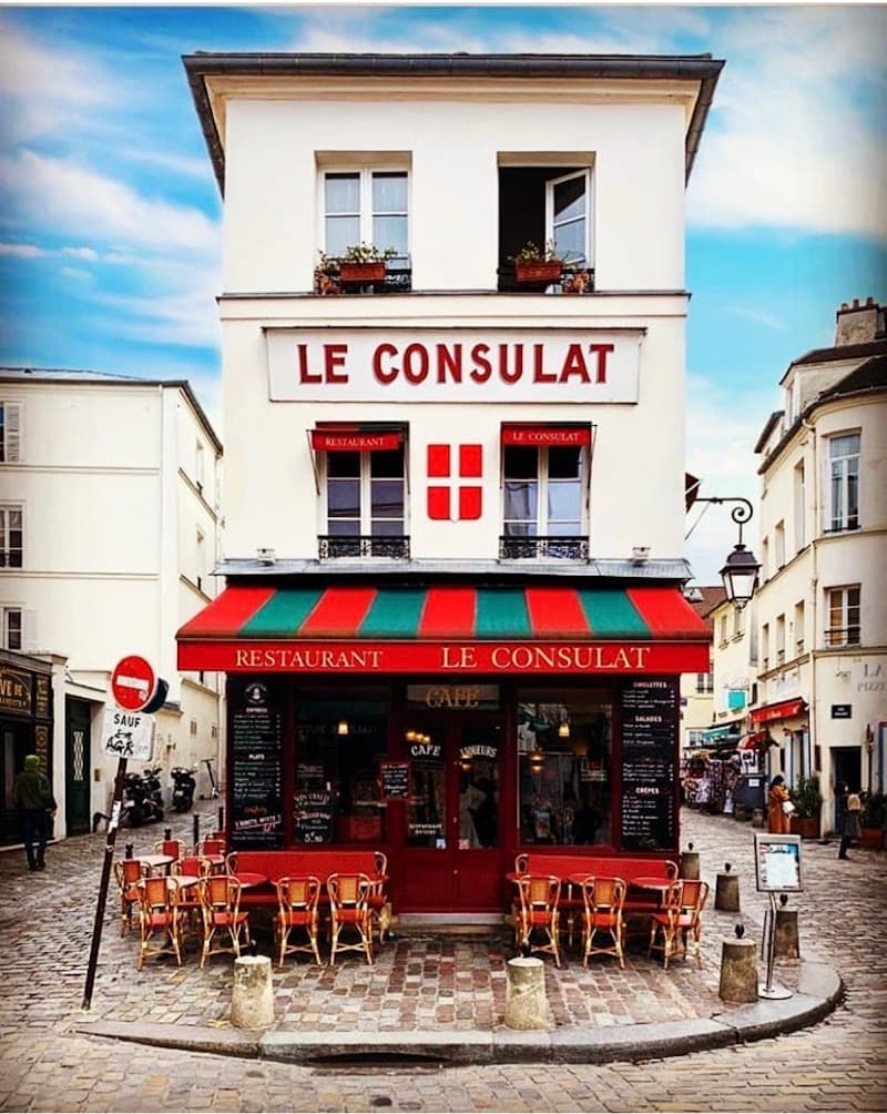Bohemian Paris: Nature, Bites & Seine Serenity