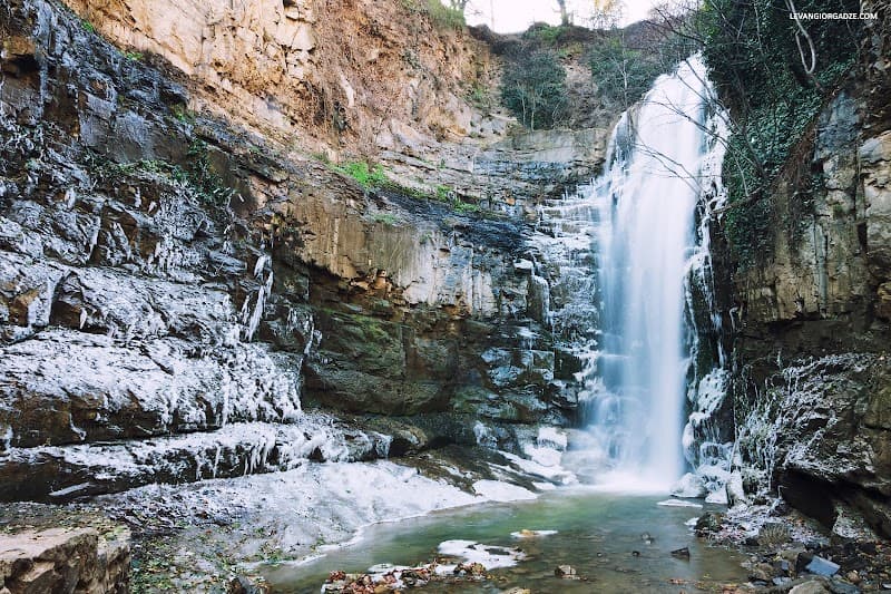 Legvtakhevi Canyon & Waterfall