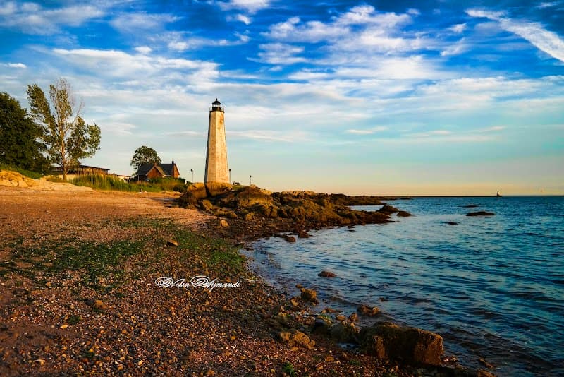 Lighthouse Point Park & Beach