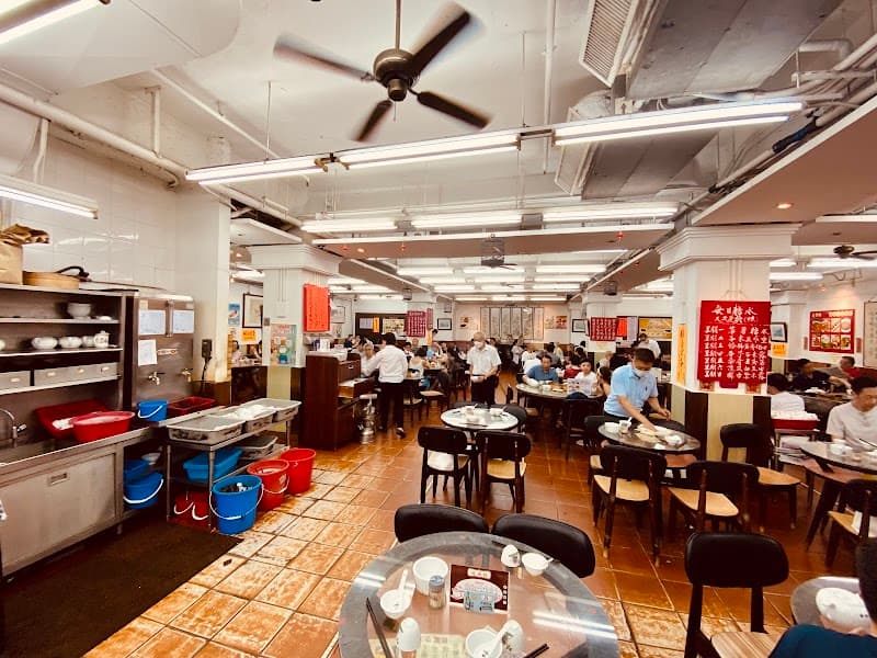 Hong Kong Adventure: Urban Climbing, Dim Sum & Hidden Markets