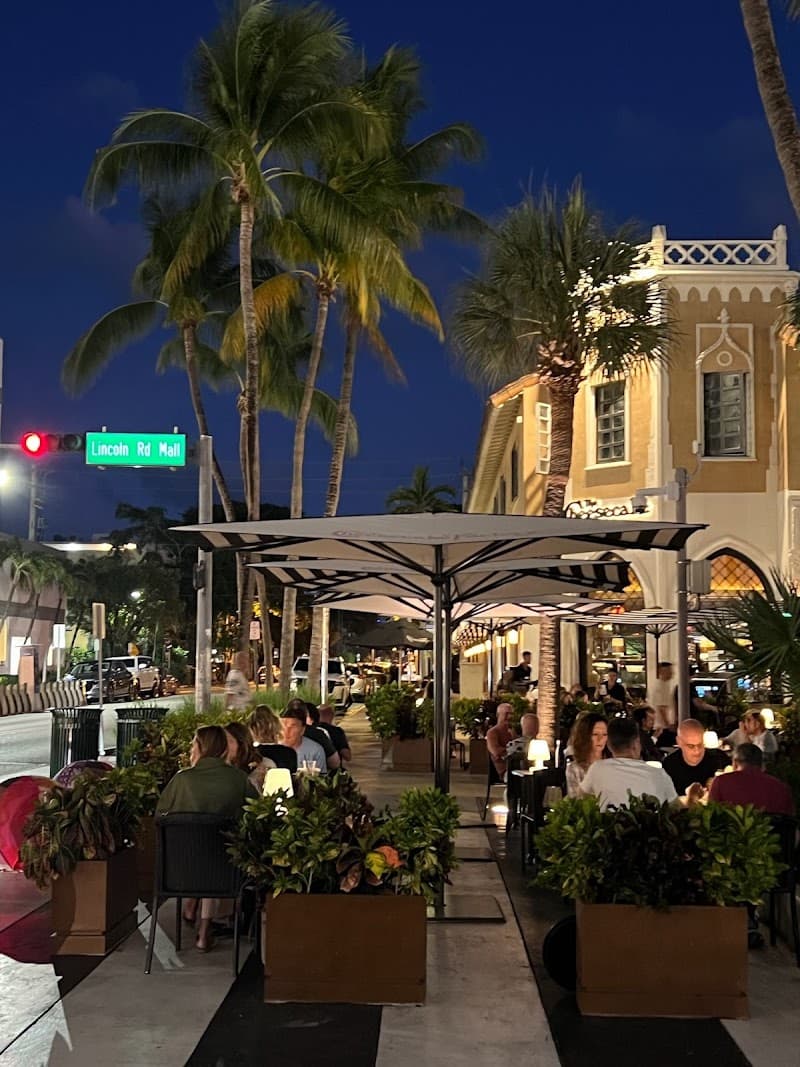 Lincoln Road Pedestrian Mall