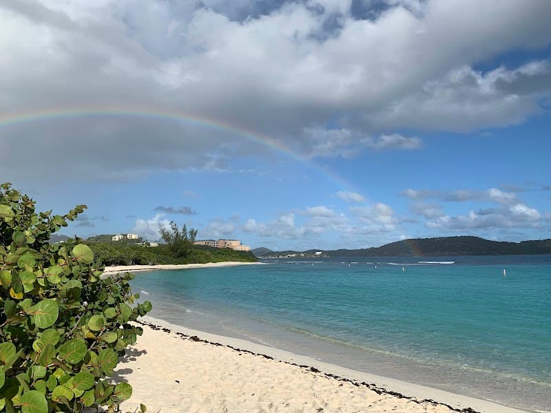 Lindqvist Beach (Smith Bay Park)