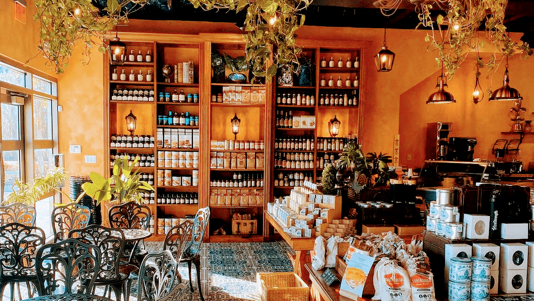 Romantic Nassau Escape: Budget Elegance in The Bahamas