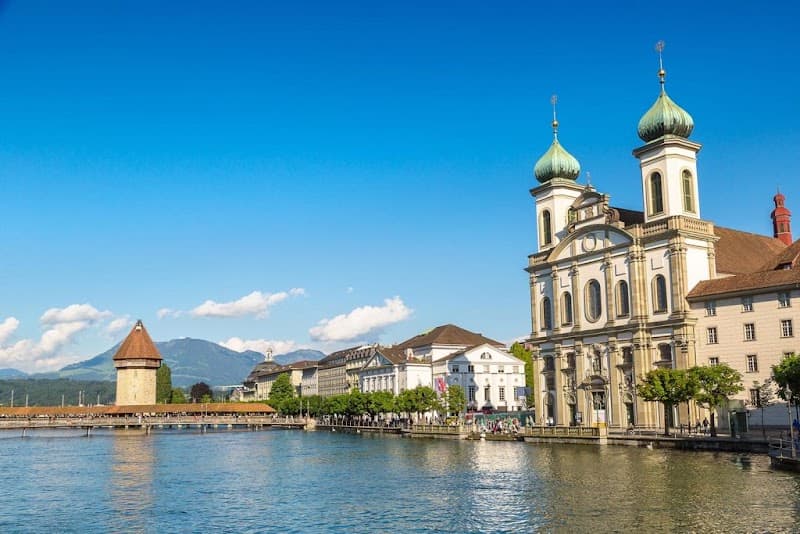 Lucerne Old Town & Chapel Bridge