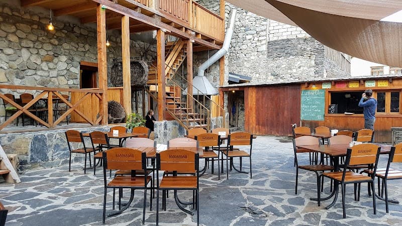 Lushnu Qor (Local Home-style Eatery)