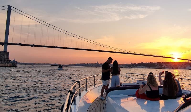 Luxury Private Bosphorus Sunset Cruise
