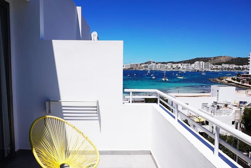 Marina Playa Hotel Apartments