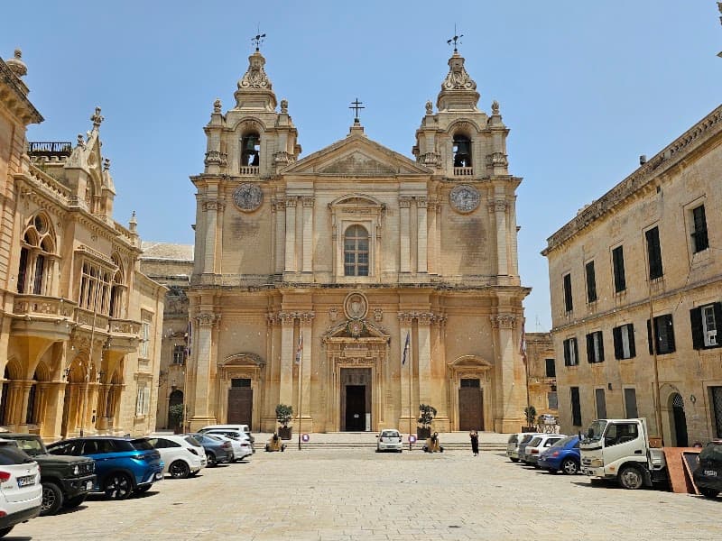 Mdina Old City Exploration