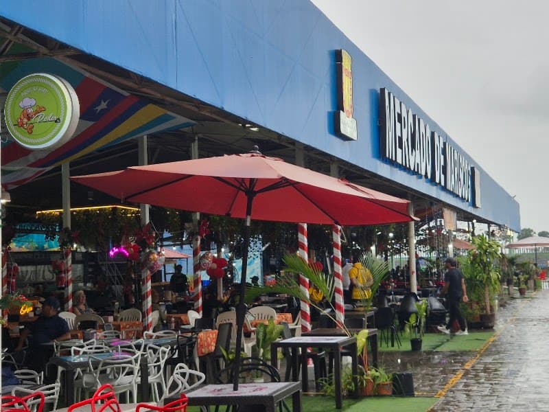 Mercado de Mariscos Ceviche Stalls