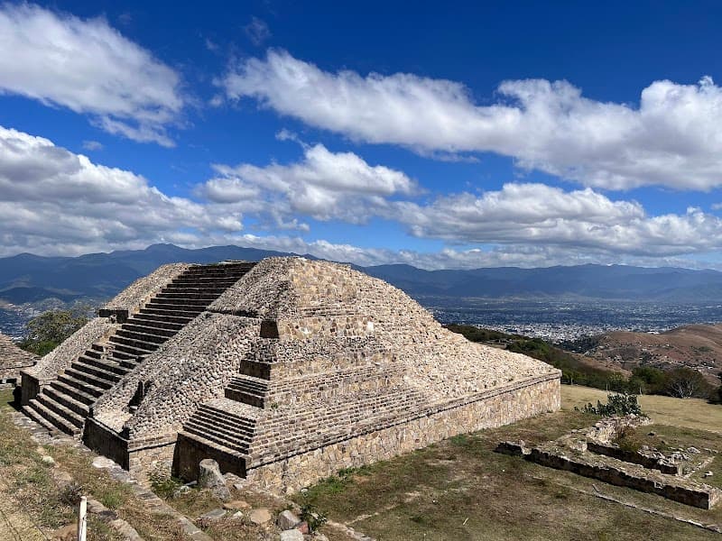 Monte Albán Archaeological Site (Morning Tour)