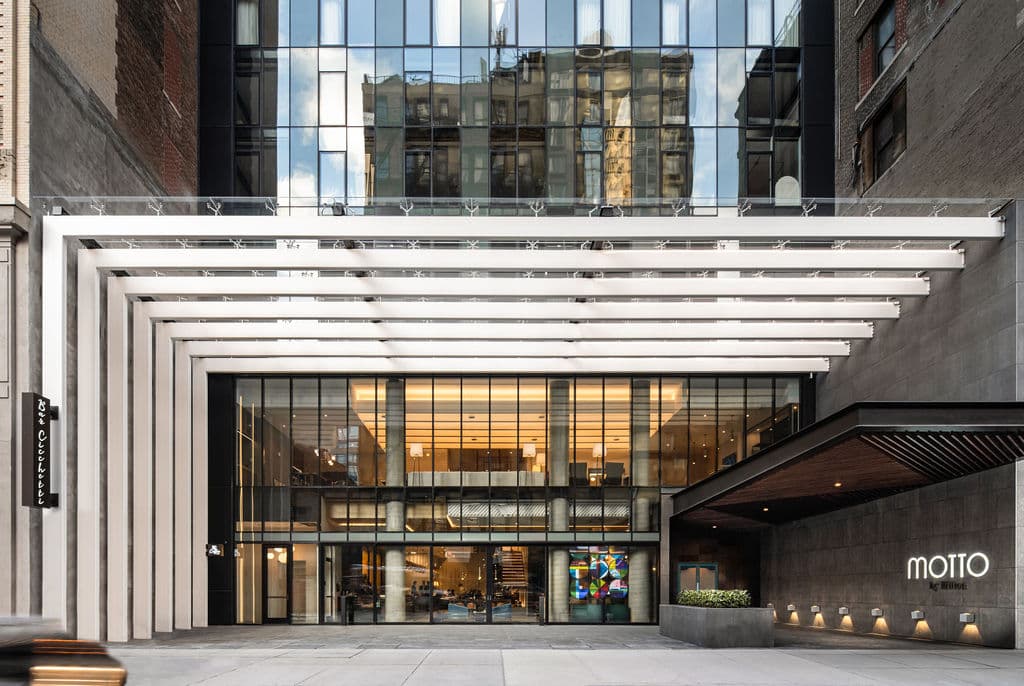 Motto by Hilton Chelsea