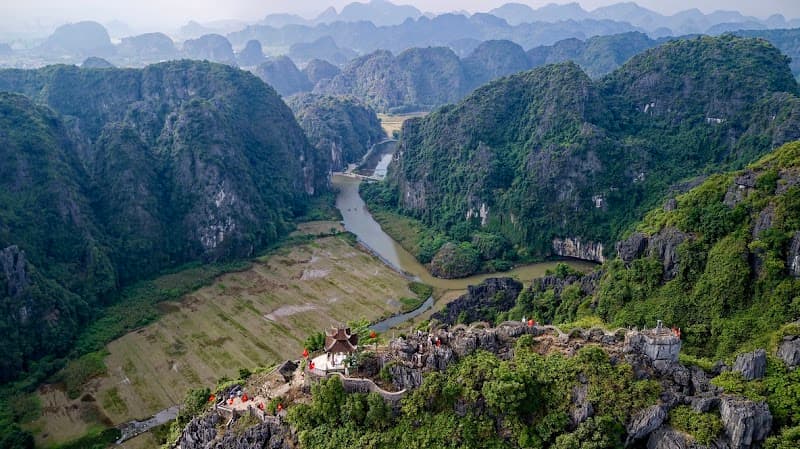 Múa Cave & Dragon Mountain Viewpoint (Hang Múa)