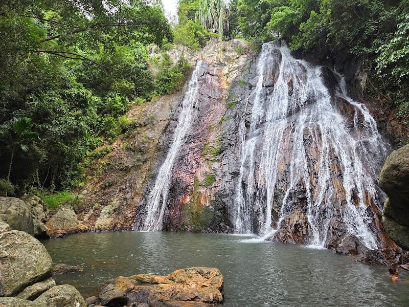 Na Muang Waterfall Visit