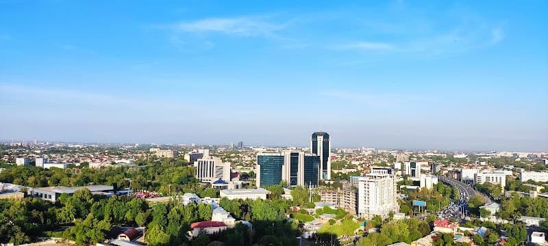 Bishkek Culture Day: Squares, Market Flavors, and Alpine Air
