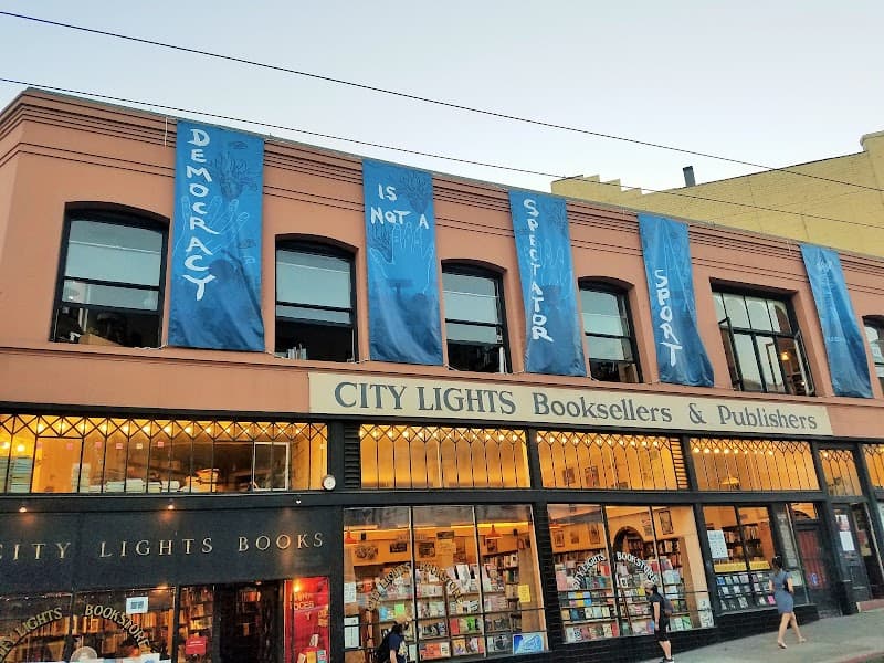 North Beach Morning Walk & City Lights Bookstore