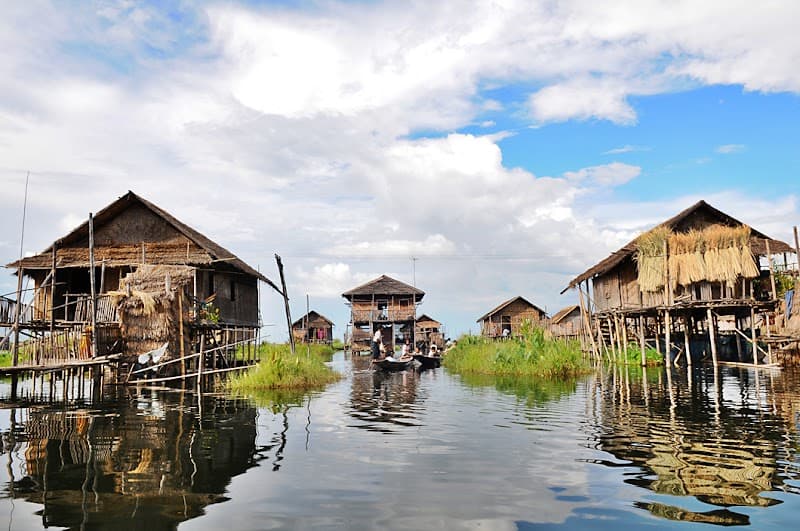 Nyaung Shwe Orientation Walk & Canalfront