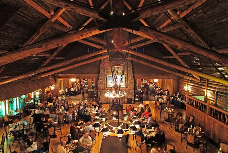 Yellowstone Grand Adventure: Luxury Family Escape