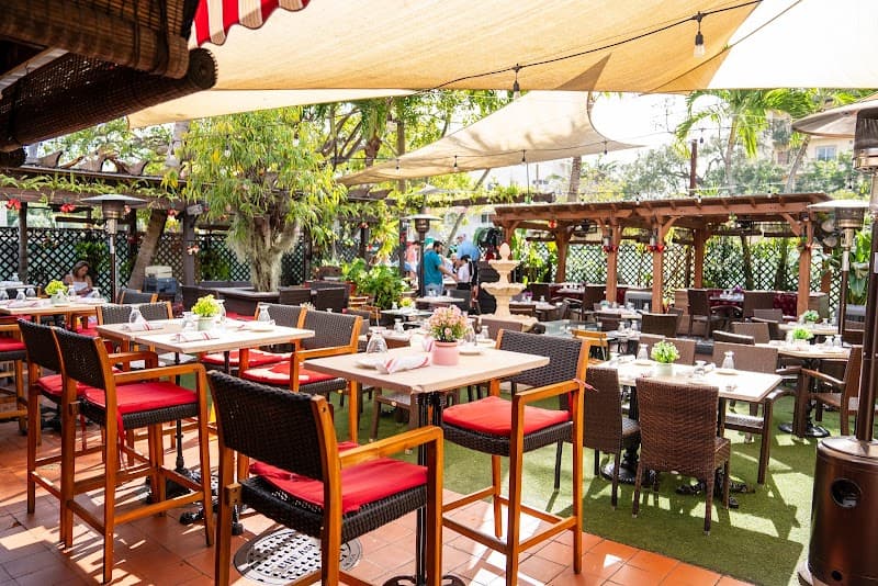 Old’s Havana Cuban Bar & Cocina