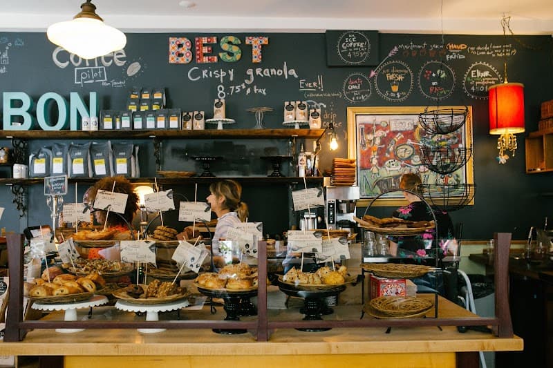 Slow & Sweet Montreal Escape for Two