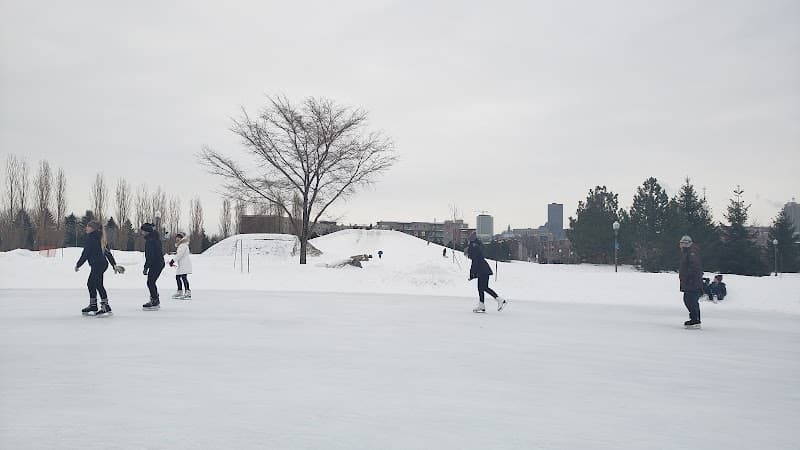 Parc de la Pointe-aux-Lièvres & Saint-Charles River Path