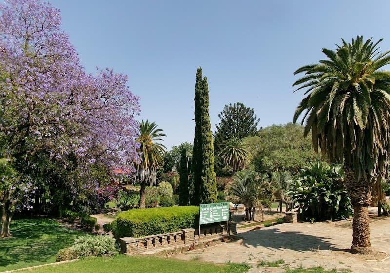 Parliament Gardens Picnic & Play