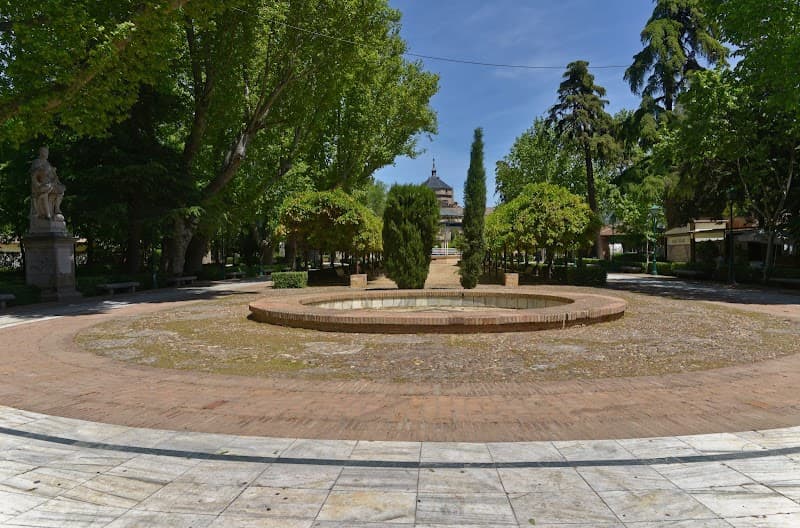 Paseo de La Vega