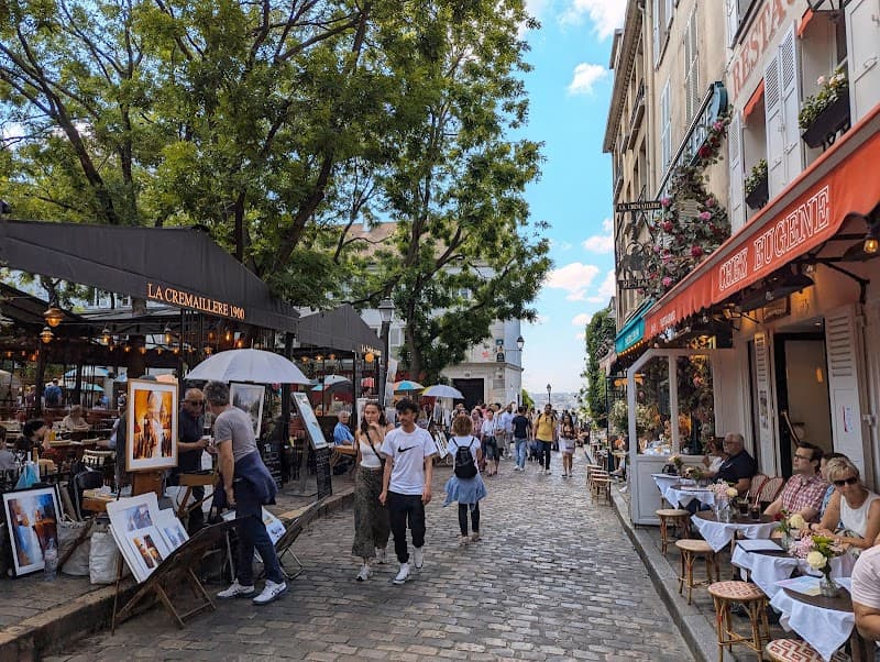 Place du Tertre Artists