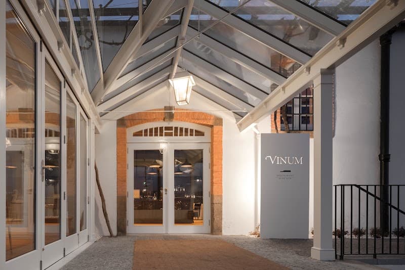 Port Wine Lodge Tasting in Vila Nova de Gaia
