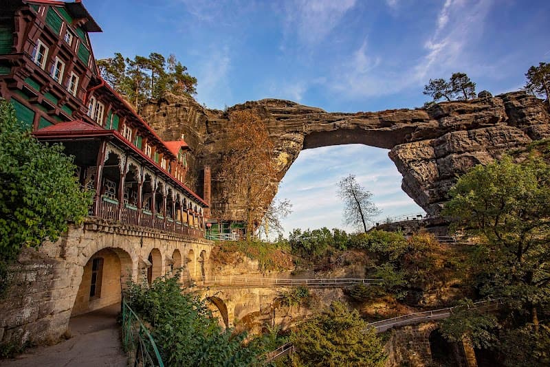 Pravčická Gate Hike via Red Trail