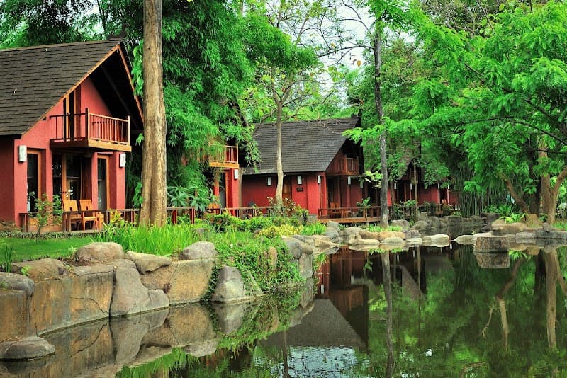 Pristine Lotus Resort – Inle