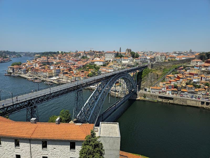 Ribeira Riverside Promenade & Dom Luís I Bridge (Lower Deck)
